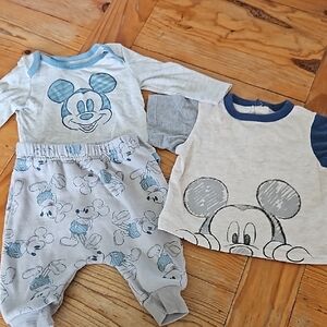 Disney Baby Mickey Mouse Outfit Set